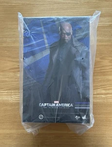 Figura escala 1/6 Hot Toys MMS315 Capitán América El Soldado de Invierno Nick Fury - Imagen 1 de 8