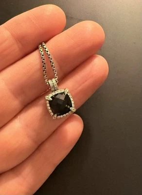 COLLAR COLGANTE BISEL PAVÉ CHATELAINE® DAVID YURMAN Foto 1 de 4