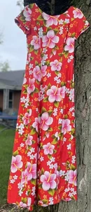 Vintage Ui Maikai Hawaiian Maxi Dress RED PINK HIBISCUS back pleats size XS 10 - Picture 1 of 15