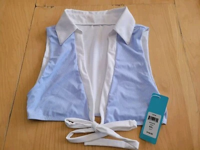 NOVO COM ETIQUETAS BEACH BUNNY Lola Wrap Top, listra azul e branca, gravata frontal, tamanho XXL - Imagem 1 de 4