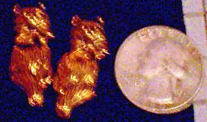 Avon Front To Back Vintage Cat Earrings Moveable Gold Tone 3D Kitten Bow Pierced - Picture 1 of 5