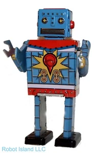 Mighty Robot Jr. Wind up a/k/a Senkei Masked Robot Tin Toy - Picture 1 of 3