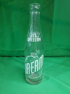 Vintage Soda Pop Bottle Dream, 7 Oz,  Winona, Minnesota  - Picture 1 of 6