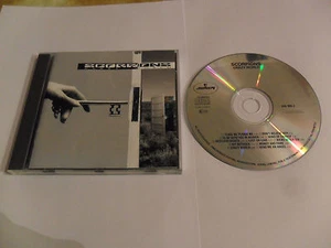 SCORPIONS - Crazy World (CD 1990) - Picture 1 of 4