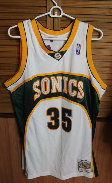 Mitchell & Ness Kevin Durant Seattle Supersonics NBA Throwback Jersey -  Green …