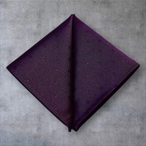 Nuevo sin etiquetas Cuadrado de bolsillo satinado de 9" X 9", púrpura, fantasma geométrico/polkadot - Imagen 1 de 4