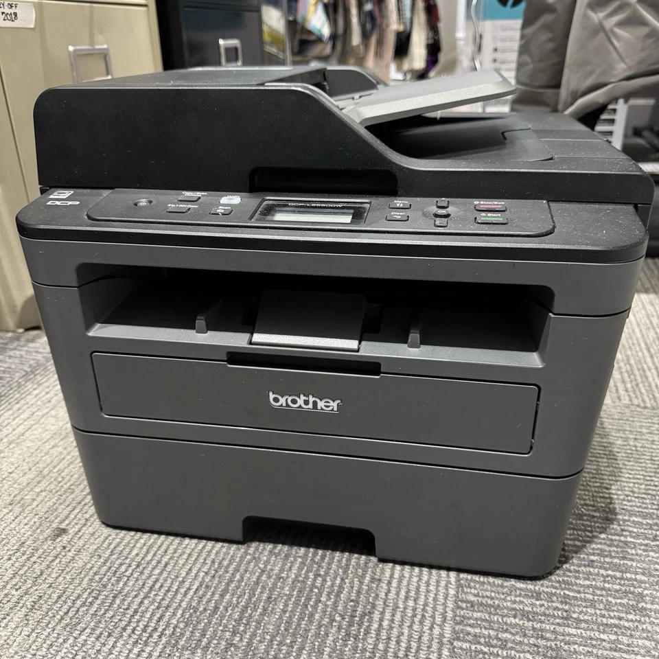 Impresora multifunción láser monocromática compacta Brother DCP-L2550DW - negra Foto 1 de 4