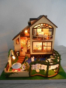 Miniatur-Stube, Haus, Mini-Welt-mit Beleuchtung-bereits fertiggestellt-Unikat  - Bild 1 von 12