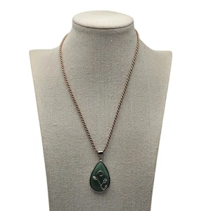 Green Teardrop Pendant Necklace with Floral Vine Design - Picture 1 of 7