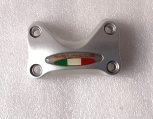 CAVALLOTTO FISSAGIO MANUBRIO USATO X BRUTALE:750/910/DAL.2003/2008-:800098322 - Picture 1 of 2