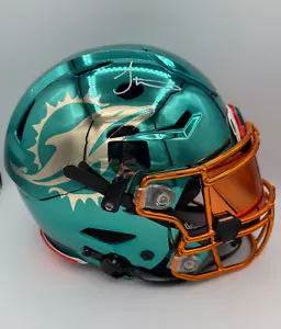 Tyreek Hill signierter Chrome Speed Flex Helm Delphine - Bild 1 von 5