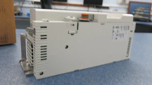 Lenze Aggregat i550 7,5kW 400/480VAC I5DBE275F10V10000S - Bild 1 von 9