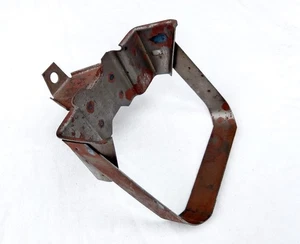 1962-1964 Chevrolet GMC Truck NOS GM Washer Bracket 60 61 62 63 64 Apache Pickup - Picture 1 of 4