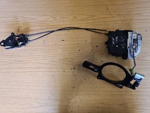 2009 MITSUBISHI LANCER MK5 5DR HATCHBACK PASSENGER SIDE REAR DOOR LOCK MECHANISM - Picture 1 of 10