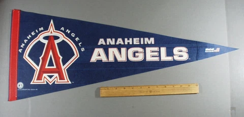 2002 MLB ANAHEIM ANGELS BASEBALL WINCRAFT FELT PENNANT EDITION #8 Cover
