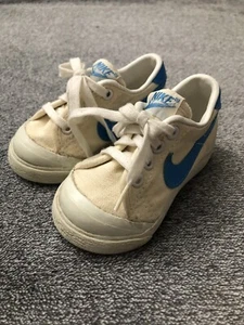 Vintage 1983 NIKE All Court Canvas Low Blazer Shoes Sneakers Size 3c - Picture 1 of 5