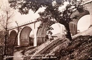 Cartolina - Fabriano - Nuovo Ponte costruito nel 1949 Viale Stelluti Scala 1959 - Picture 1 of 2