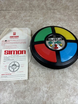 De Colección Milton Bradley Simon Juego Electrónico 1978 Probado Folleto de Instrucciones Sin Caja Foto 1 de 4