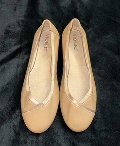 Ballerine Vionic Carroll - Beige - Taglia 9,5 Nuove - Foto 1 di 7