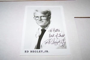 Vintage photo #0003 w/AUTOGRAPH - ACTOR - ED BEGLEY JR - Picture 1 of 1