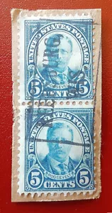 US 1927 Scott 637 5c Roosevelt Vert. Pair On Piece Reedsburg WI Box Cancel 5566 - Picture 1 of 2