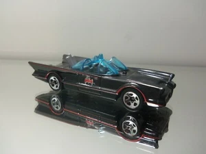  2007 Hot Wheels '66 Batimóvil - Sin parrillas - Mint Loose 1/64 Escala - Imagen 1 de 5