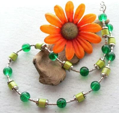 Halskette Glas Perlen Dunkelgrün schwarz Miracle Walzen Hellgrün Peridot 470d - Bild 1 von 4