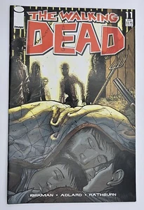 THE WALKING DEAD #11, Immagine 2004, Morte di Lacey e Arnold, prima stampa - Foto 1 di 13