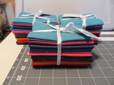 LOTE DE 3 PAQUETES DE CUARTOS GRUESOS 10 EN CADA JOYA TONO EN COLOR Foto 1 de 3