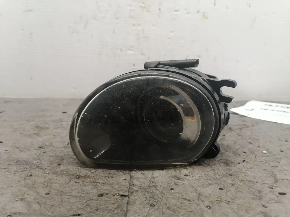 Parachoques antiniebla con luz de estacionamiento/esquina de pasajero para AUDI S8 1548078 07-09 Foto 1 de 4