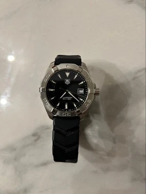 TAG Heuer Aquaracer WAY1110 Diver's Watch 300M Waterproof Men’s - Image 1 of 4