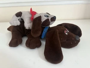 2 x Vintage 1984 Pound Puppies Hornby Hobbies Korea Yappy Plush 20in & Newborn - Picture 1 of 9