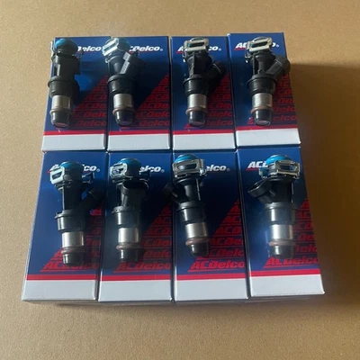 Set of 8 OEM 25317628 Fuel Injectors Fit for Chevrolet Express 2500 Escalade Foto 1 de 4