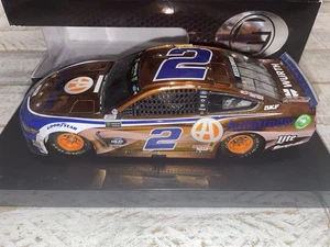 Brad Keselowski 2019 Atlanta Raced Win ELITE Color Chrome 1:24 Diecast - Picture 1 of 9