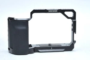 NEEWER Camera Metal Cage for Sony ZV-E10 Vlog Camera - Picture 1 of 3