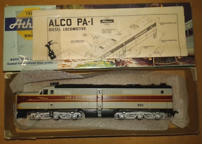 HO SCALE ATHEARN POWERED ALCO PA ERIE LACKAWANNA EL #850 - Image 1 of 4