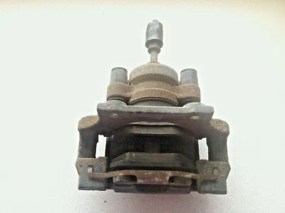 BMW 328i E90 2004-2012 ~ Pinza de freno trasera izquierda ~ 34216768697 Foto 1 de 4