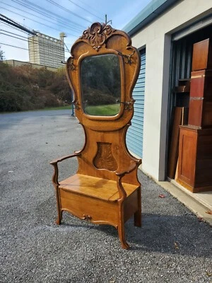 Great Antique Tiger Oak Hall Tree Seat  - Image 1 of 4