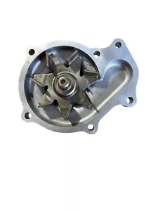 For Kubota Water Pump With Hub M8540 M6800 M8200 M8560 M9540 1C01073032 New - Picture 1 of 5