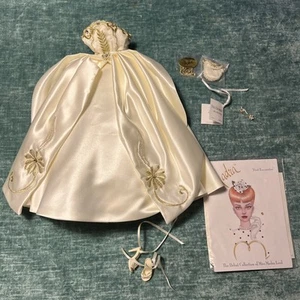 Tonner Gene Marshall Madra Lord 16" Doll 'First Encounter' 2000 Dress Purse Jewl - Picture 1 of 13