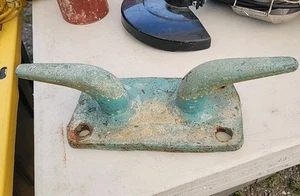 Vintage Deck Cleat - Picture 1 of 7