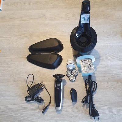  Elektrischer Nass- und Trockenrasierer Philips Series 9000 inkl. SmartClean - Bild 1 von 4