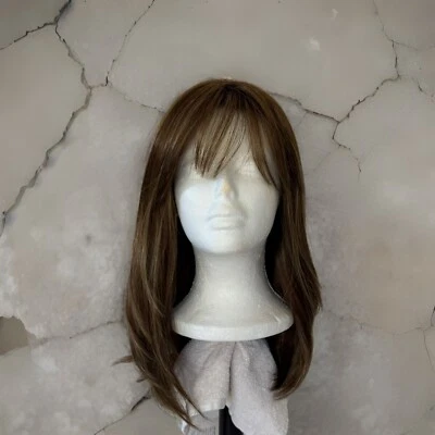 Peluca Noriko Seville de René de París nueva con etiquetas color - ICED MOCHA-R en tamaño promedio Foto 1 de 4