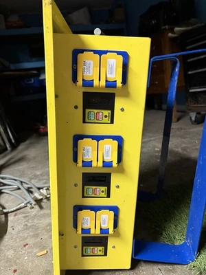 ERICSON 1066FS Oscar 1066 50-AMP 50A Power Distribution Unit w/ GFCI - Image 1 of 4