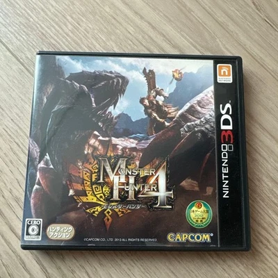 Monster Hunter 4 Nintendo 3DS Used Tested Japanese ver with Case Japan 2013 - Image 1 of 3