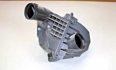 2011 - 2016 BMW 528I F10 ENGINE MOTOR AIR INTAKE CLEANER FILTER BOX 7612014 OEM - Image 1 of 4