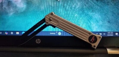 非常好的小丑品牌折叠刀(杰克刀) — 第 1/4 张图片