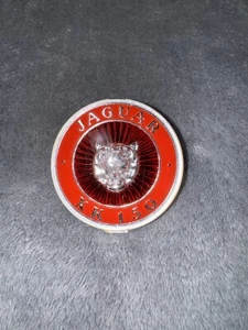 1920(2259)Z3 Jaguar XK150 Grill Badge - Foto 1 di 3