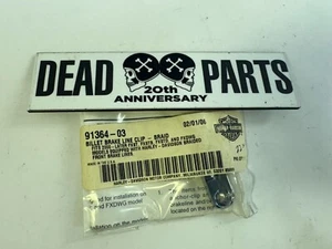Harley NOS OEM 91364-03 Cromo Billet Freno Línea Manguera Cable Clip Abrazadera - Imagen 1 de 1