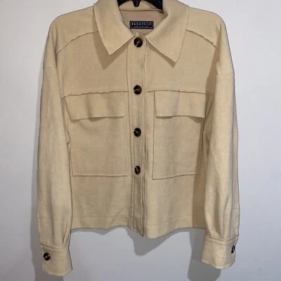 Camisa/Chaqueta Bagatelle Collection Chacket Beige Botón Bolsillos Delanteros Talla Pequeña Foto 1 de 4
